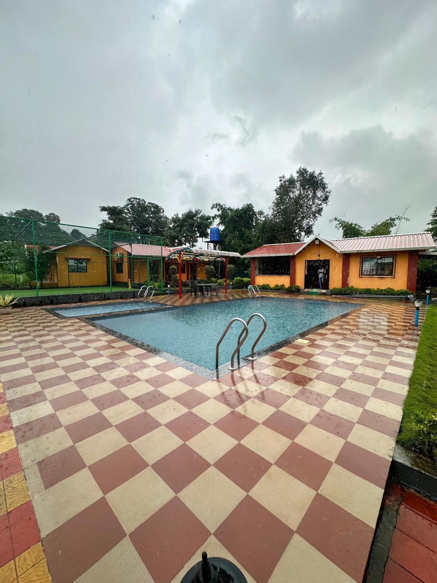 Karjat Ap Resort Zewnętrze zdjęcie