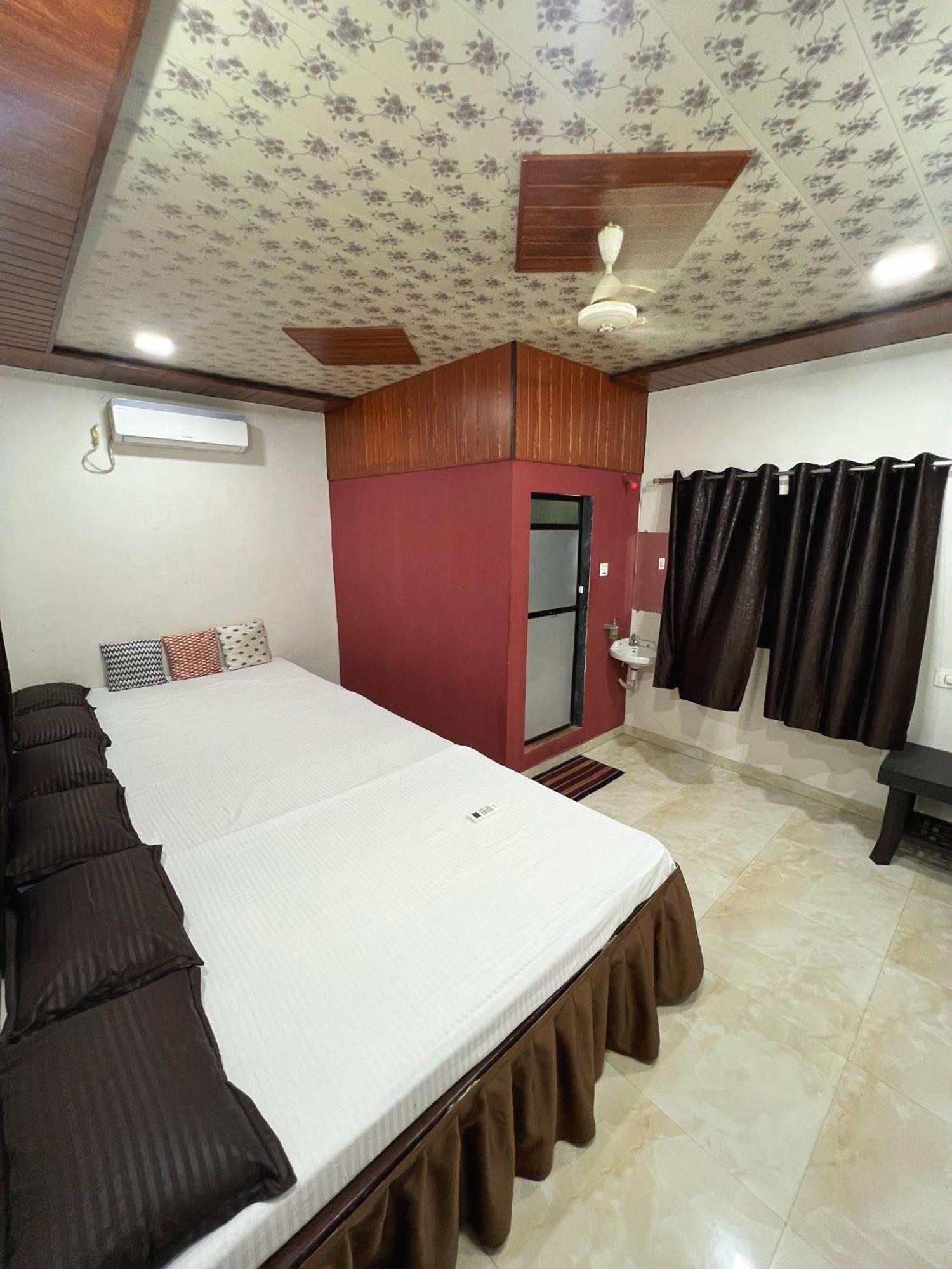 Karjat Ap Resort Zewnętrze zdjęcie